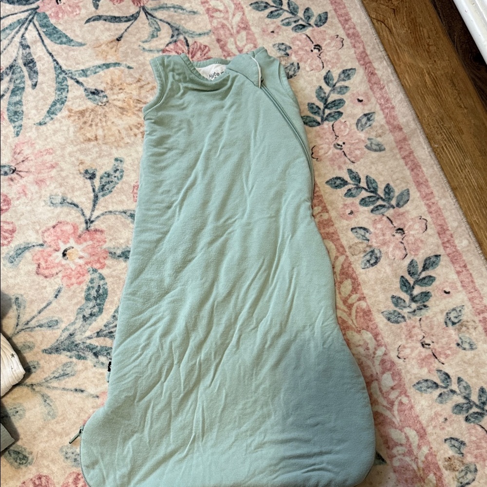 Kyte BABY Green Kids Pajama Swaddle Sleep Sack